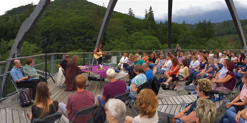 Lesung auf dem Baumwipfelpfad Bad Harzburg | Foto: © Sascha Exner | harzkrimis.de